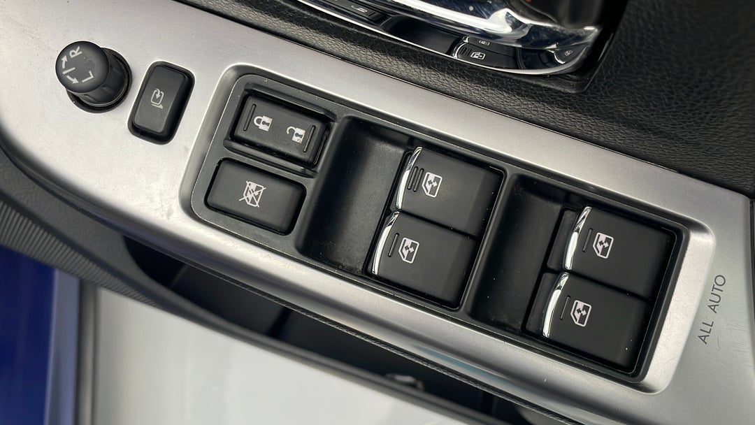 Drivers Side Door Panel Controls