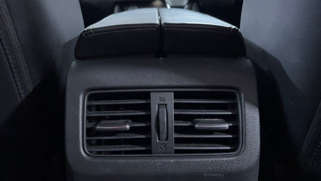 Rear A/C Vent
