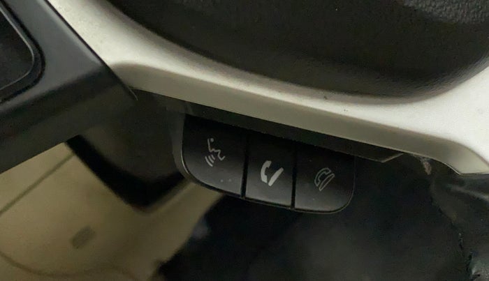2014 Maruti Swift Dzire VXI, Petrol, Manual, 23,373 km, Steering wheel - Phone control not functional
