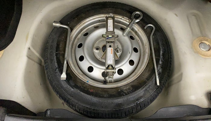 2014 Maruti Swift Dzire VXI, Petrol, Manual, 23,373 km, Spare Tyre