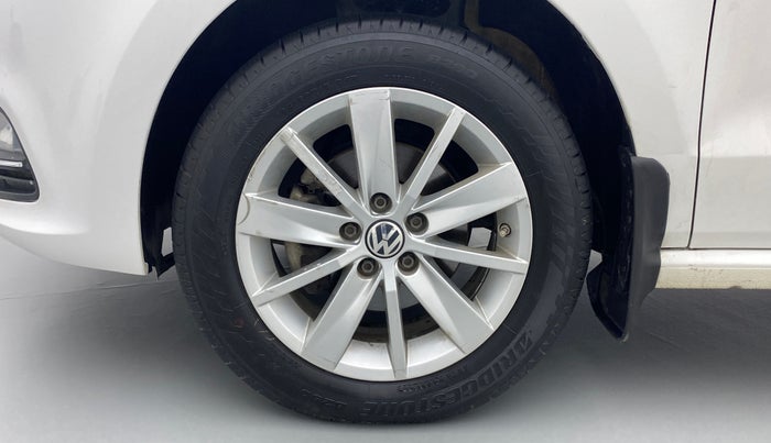2017 Volkswagen Polo HIGHLINE1.5L DIESEL, Diesel, Manual, 52,973 km, Left Front Wheel