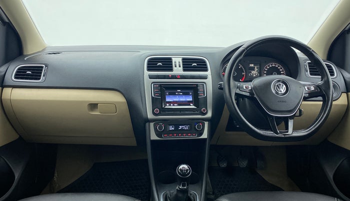 2017 Volkswagen Polo HIGHLINE1.5L DIESEL, Diesel, Manual, 52,973 km, Dashboard