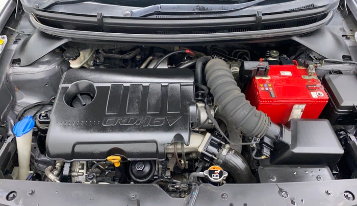 2017 Hyundai Elite i20 SPORTZ 1.4, Diesel, Manual, 73,167 km, Engine Bonet View
