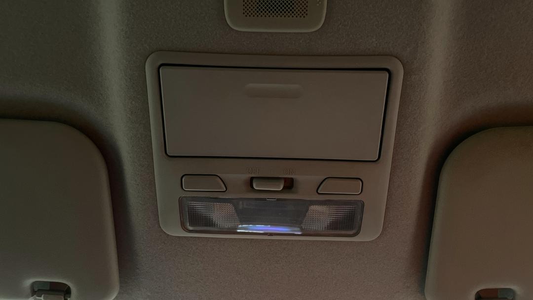 2019 Mitsubishi Triton Glx (4x4), Manual, 128071 km, On-Roof Controls/Sunglass holder