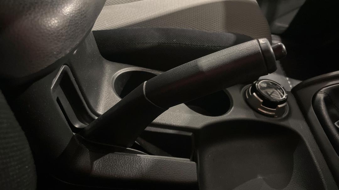 2019 Mitsubishi Triton Glx (4x4), Manual, 128071 km, Handbrake