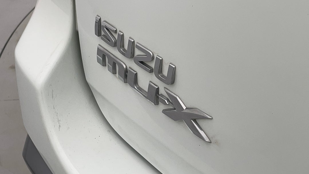 Badge (Boot Left Side)