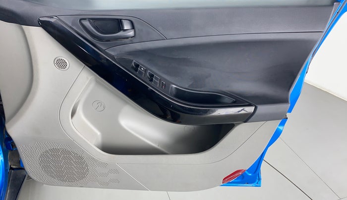 2018 Tata NEXON XM 1.2, Petrol, Manual, 22,830 km, Driver Side Door Panels Control
