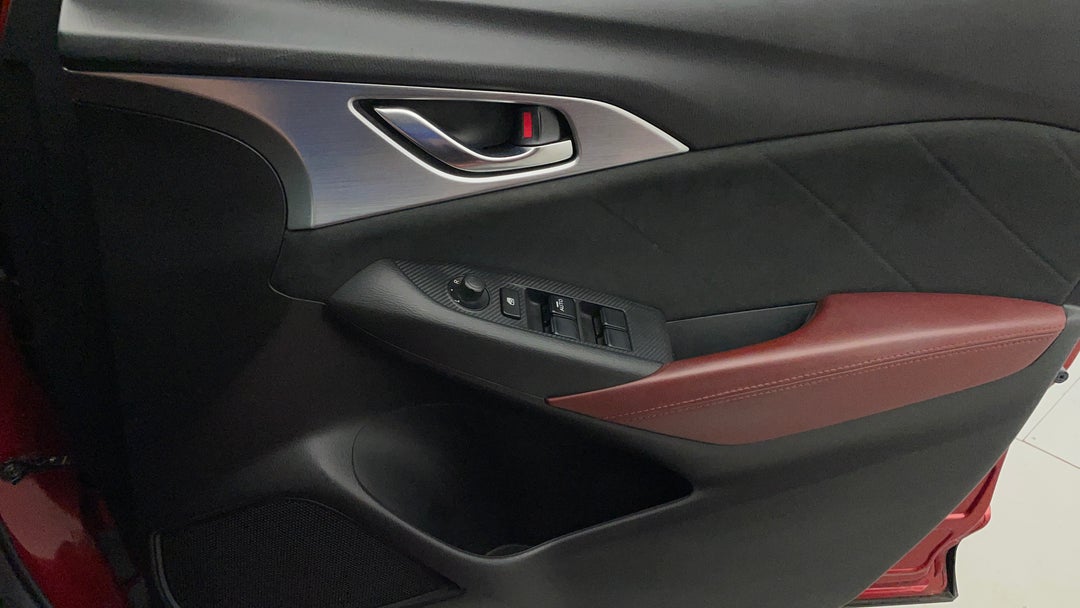 2017 Mazda CX-3 Akari (FWD), Automatic, 40186 km, Speaker View