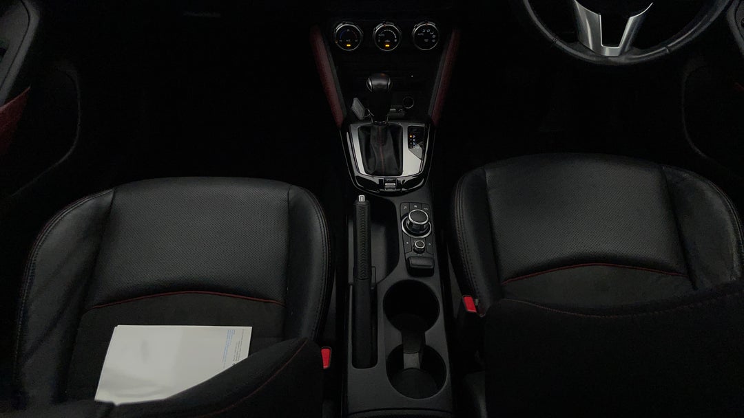 2017 Mazda CX-3 Akari (FWD), Automatic, 40186 km, Center Console