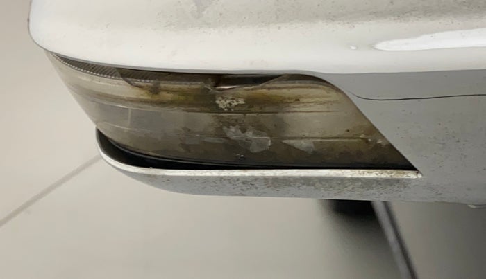 2016 Mahindra XUV500 W6, Diesel, Manual, 63,979 km, Right rear-view mirror - Indicator light has minor damage