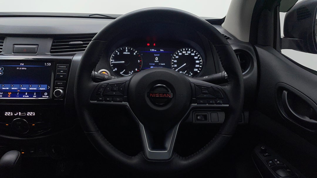 2023 Nissan Navara Pro-4x (4x4), Automatic, 14481 km, Steering Wheel Close-up
