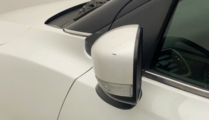 2017 Maruti Baleno ZETA CVT PETROL 1.2, Petrol, Automatic, 77,562 km, Left rear-view mirror - Minor scratches