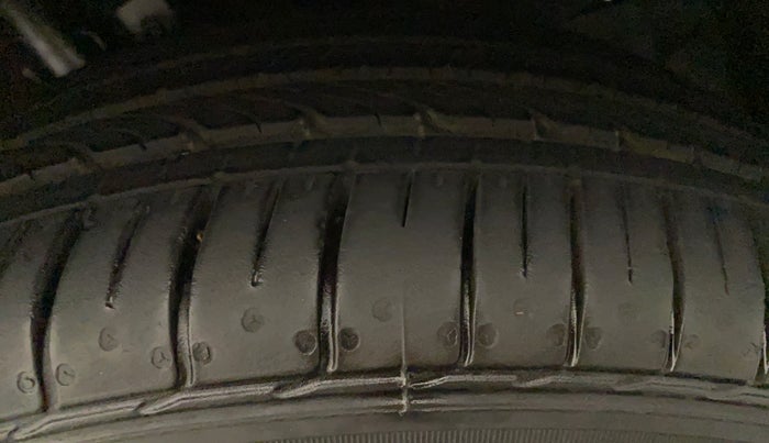 2017 Maruti Baleno ZETA CVT PETROL 1.2, Petrol, Automatic, 77,562 km, Left Rear Tyre Tread