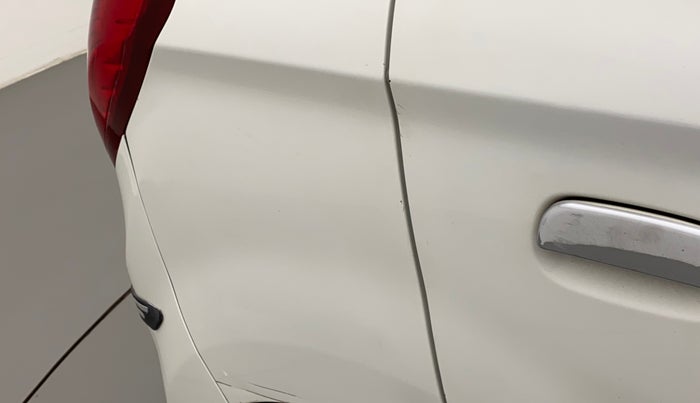 2014 Maruti Alto 800 LXI, Petrol, Manual, 60,815 km, Right quarter panel - Paint has minor damage