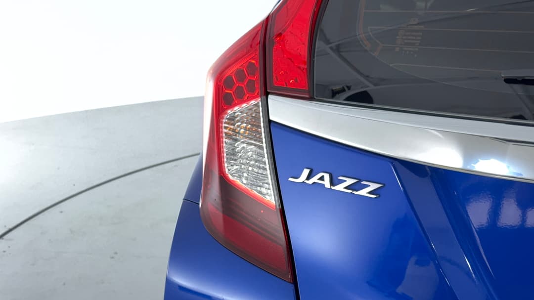2017 Honda Jazz Vti-s, Automatic, 55999 km, Badge (Boot Left Side)