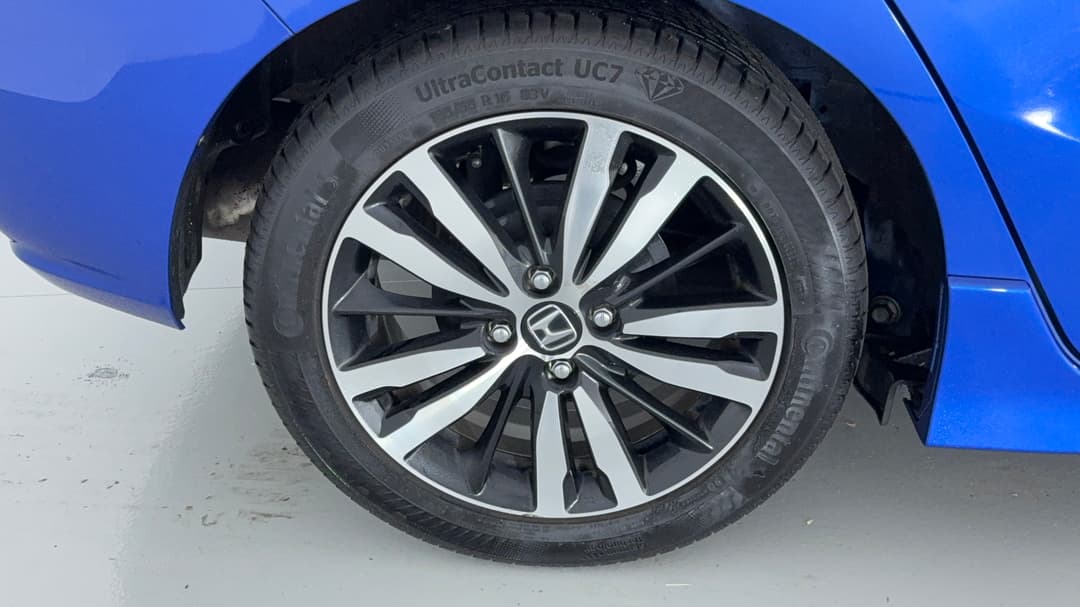 2017 Honda Jazz Vti-s, Automatic, 55999 km, Right Rear Wheel
