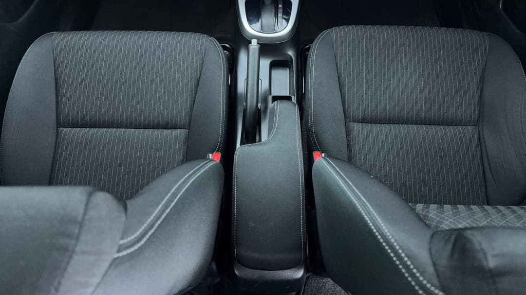 2017 Honda Jazz Vti-s, Automatic, 55999 km, Center Console