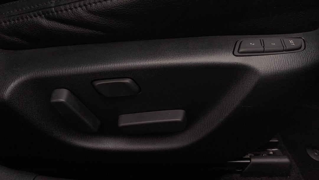 2017 Mazda 6 Touring, Automatic, 95660 km, Drivers Side Adjustment Panel