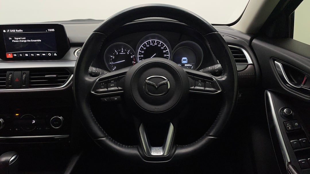 2017 Mazda 6 Touring, Automatic, 95660 km, Steering Wheel Close-up