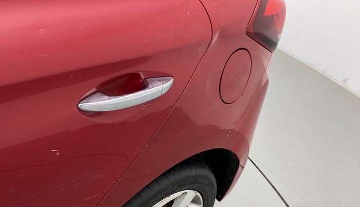 2014 Hyundai Elite i20 ASTA 1.2, CNG, Manual, 1,07,493 km, Left quarter panel - Slightly dented
