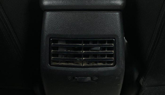 2014 Hyundai Elite i20 ASTA 1.2, CNG, Manual, 1,07,493 km, Rear AC Vents