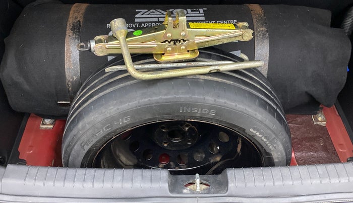 2014 Hyundai Elite i20 ASTA 1.2, CNG, Manual, 1,07,493 km, Spare Tyre