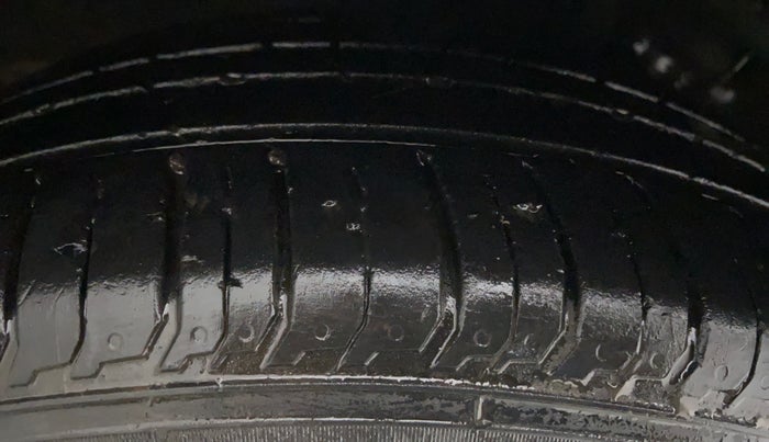 2015 Hyundai Elite i20 ASTA 1.2, Petrol, Manual, 78,240 km, Right Rear Tyre Tread
