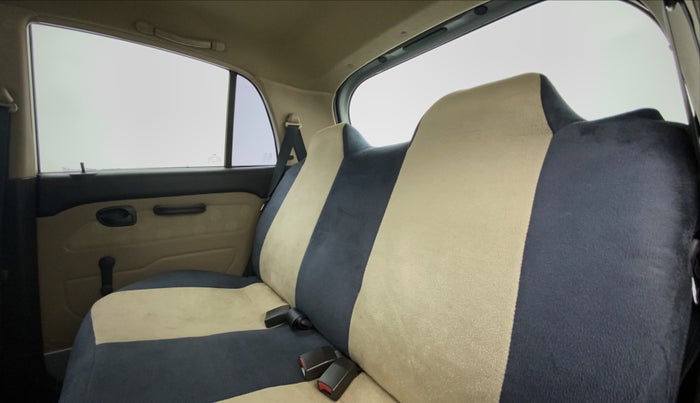 2011 Hyundai Santro Xing GLS, Petrol, Manual, 43,881 km, Right Side Rear Door Cabin