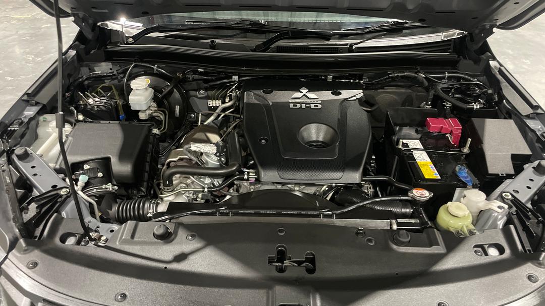 2021 Mitsubishi Triton Glx-r (4x4), Automatic, 81331 km, Open Bonnet (Engine)