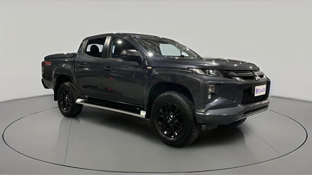 2021 Mitsubishi Triton Glx-r (4x4), Automatic, 81331 km, Right Front Diagonal (45- Degree) View