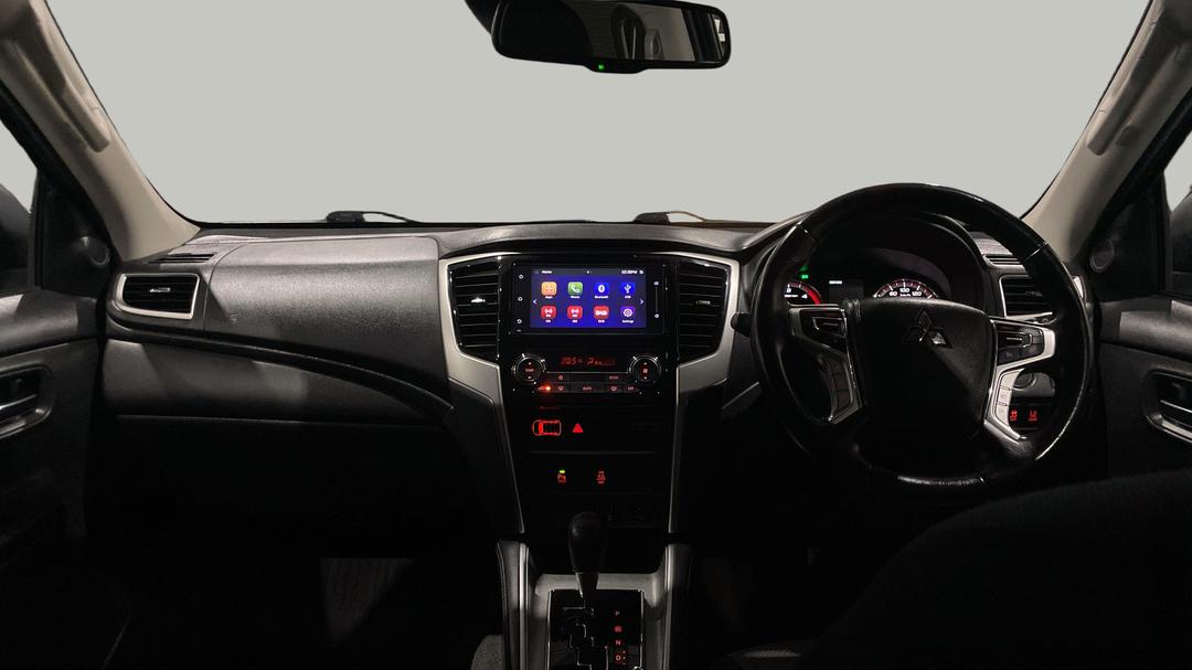 2021 Mitsubishi Triton Glx-r (4x4), Automatic, 81331 km, Dashboard View