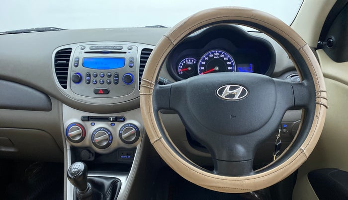 2014 Hyundai i10 SPORTZ 1.1 IRDE2, Petrol, Manual, 28,062 km, Steering Wheel Close Up