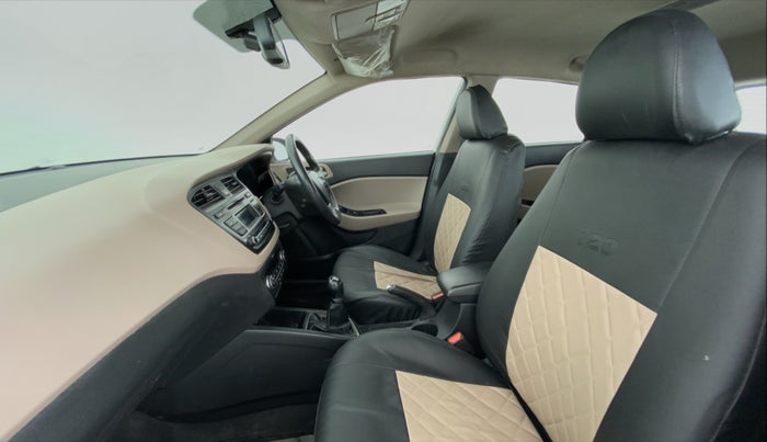 2015 Hyundai Elite i20 SPORTZ 1.2, Petrol, Manual, 48,526 km, Right Side Front Door Cabin