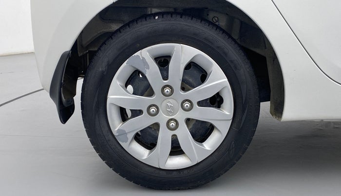 2017 Hyundai Eon MAGNA PLUS, Petrol, Manual, 36,516 km, Right Rear Wheel