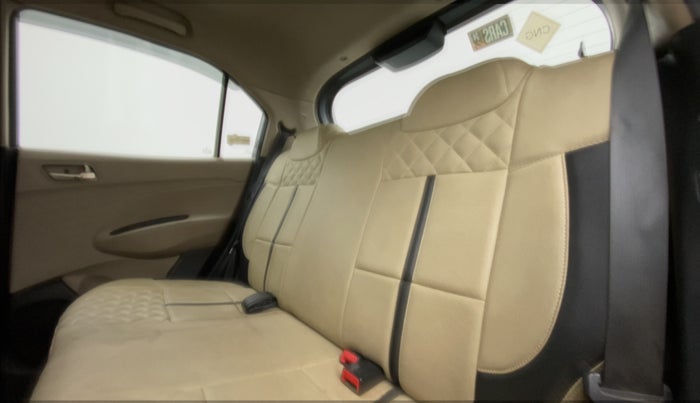 2019 Hyundai NEW SANTRO SPORTZ CNG, CNG, Manual, 37,087 km, Right Side Rear Door Cabin