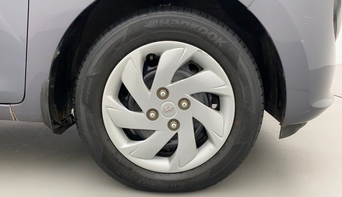 2019 Hyundai NEW SANTRO SPORTZ CNG, CNG, Manual, 37,087 km, Right Front Wheel