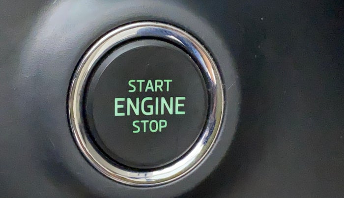 2019 Skoda Octavia L&K 1.8 TSI AT, Petrol, Automatic, 35,897 km, Keyless Start/ Stop Button