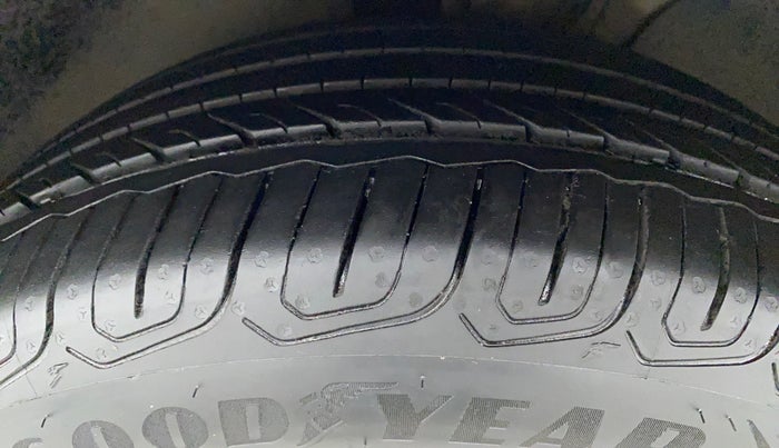 2019 Skoda Octavia L&K 1.8 TSI AT, Petrol, Automatic, 35,897 km, Left Front Tyre Tread