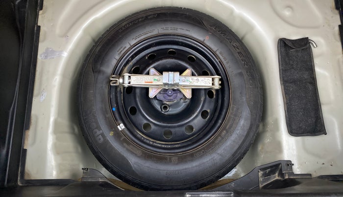2018 Maruti Swift VXI, Petrol, Manual, 36,448 km, Spare Tyre