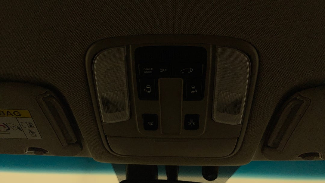 2019 Kia Carnival Platinum, Automatic, 133155 km, On-Roof Controls/Sunglass holder