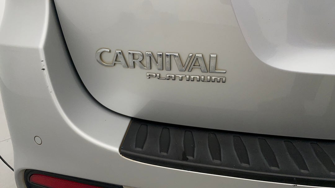 2019 Kia Carnival Platinum, Automatic, 133155 km, Badge (Boot Left Side)