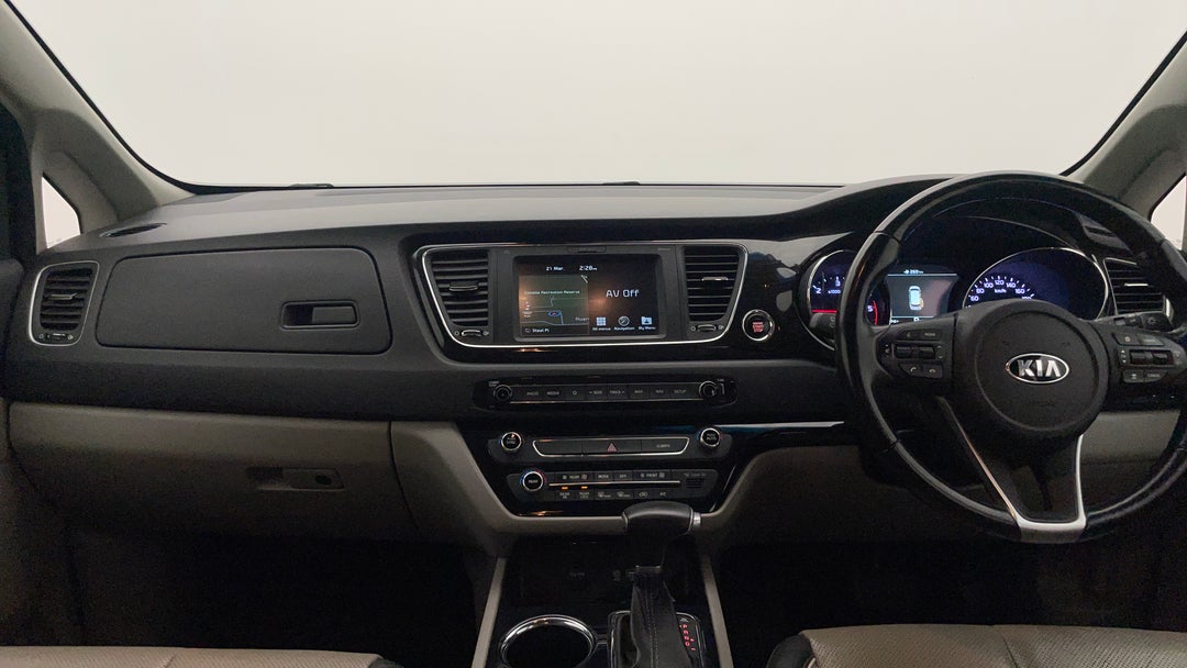 2019 Kia Carnival Platinum, Automatic, 133155 km, Dashboard View