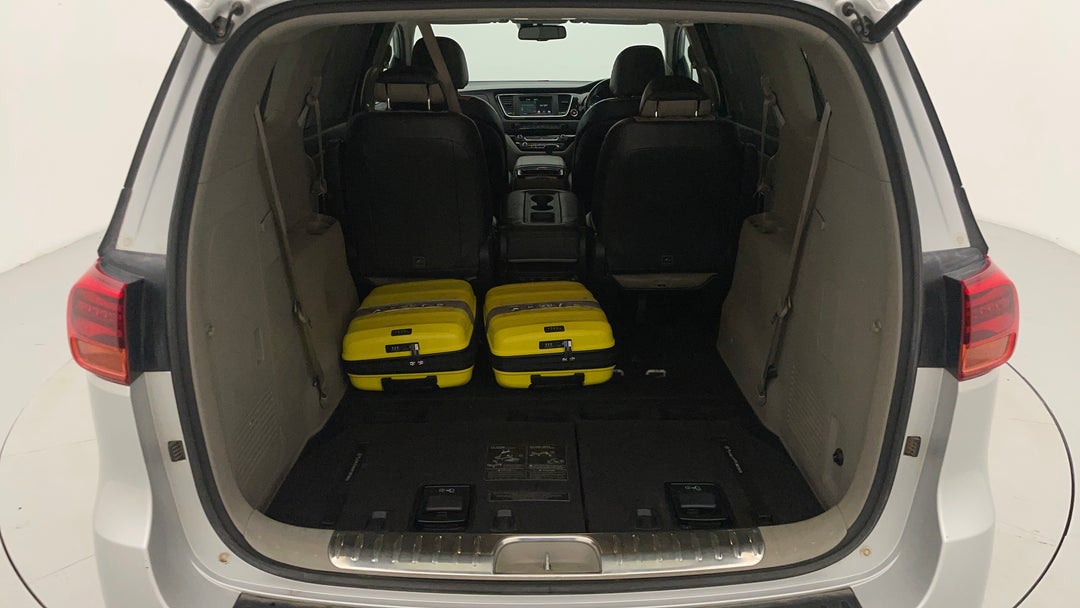 2019 Kia Carnival Platinum, Automatic, 133155 km, Boot Inside View with Luggage