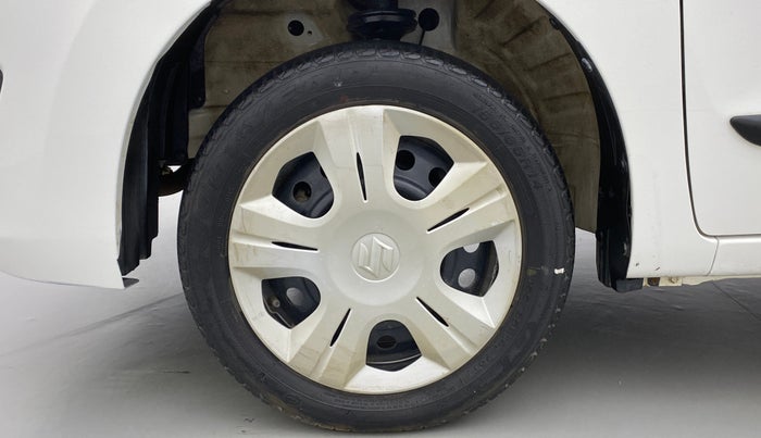 2015 Maruti Wagon R 1.0 VXI, Petrol, Manual, 46,090 km, Left Front Wheel