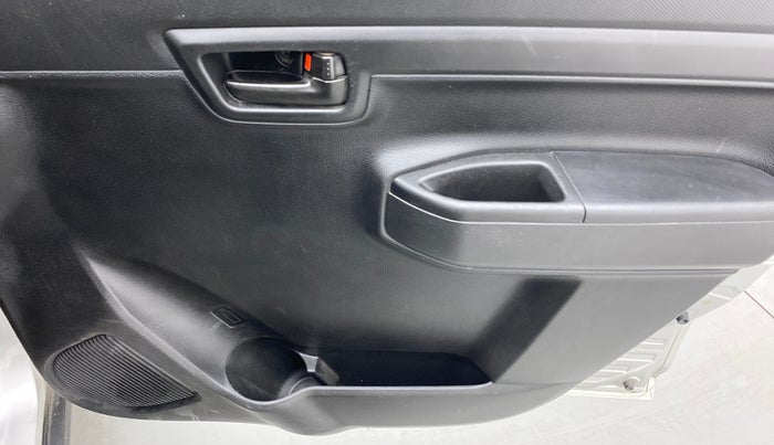 2020 Maruti S PRESSO VXI, Petrol, Manual, 57,970 km, Driver Side Door Panels Control