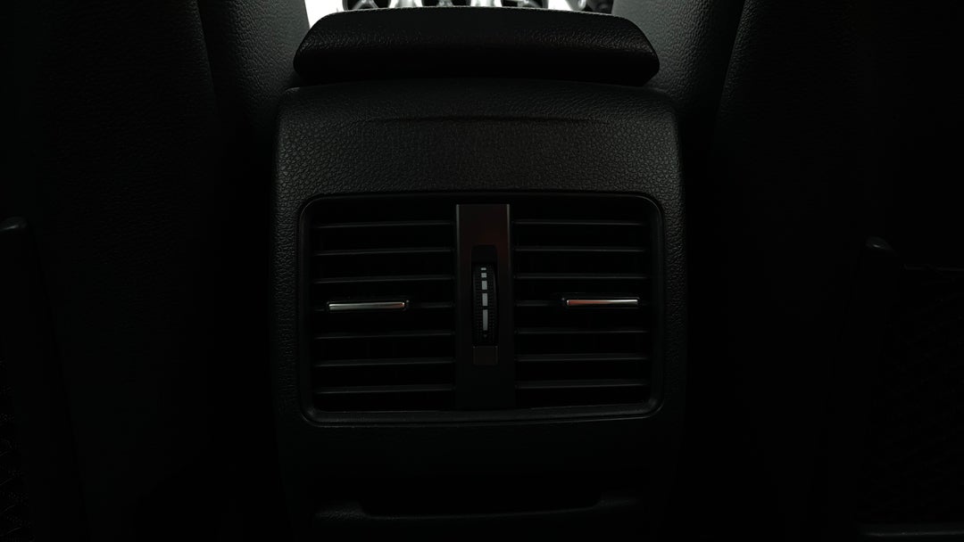 Rear A/C Vent