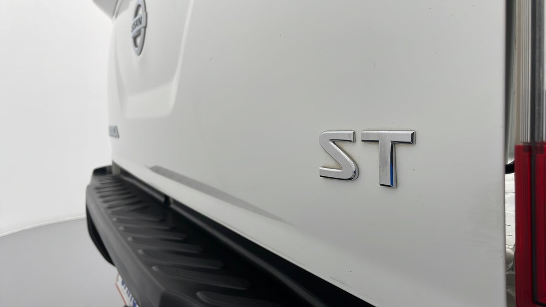 Badge (Boot Right Side)