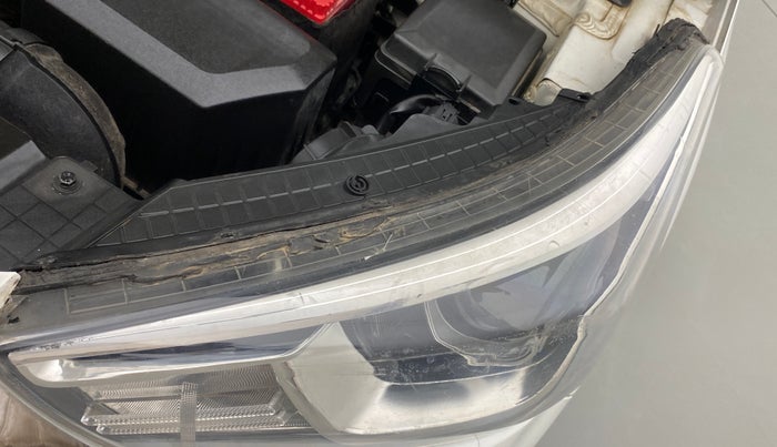 2019 Hyundai Creta 1.6 SX (O) VTVT, Petrol, Manual, 60,781 km, Left headlight - Clamp has minor damage