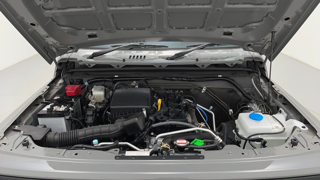 Open Bonnet (Engine)