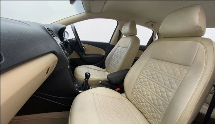 2016 Volkswagen Ameo HIGHLINE1.2L, Petrol, Manual, 37,966 km, Right Side Front Door Cabin